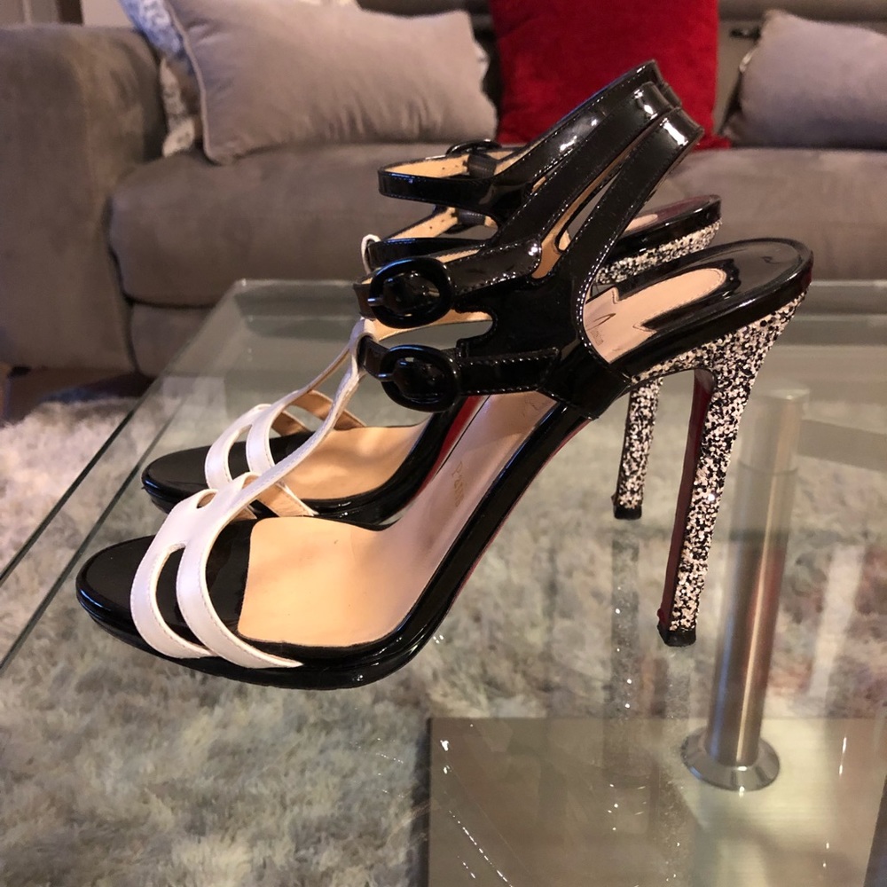 TAKING OFFERS‼️Authentic Christian Louboutin